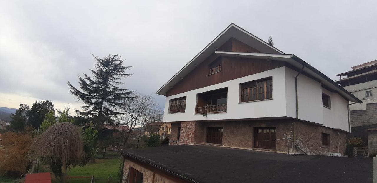 אוביידו Albergue La Costana מראה חיצוני תמונה