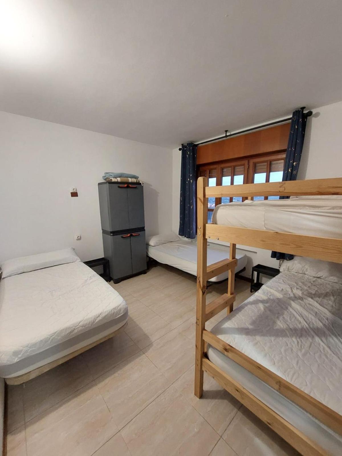 אוביידו Albergue La Costana מראה חיצוני תמונה